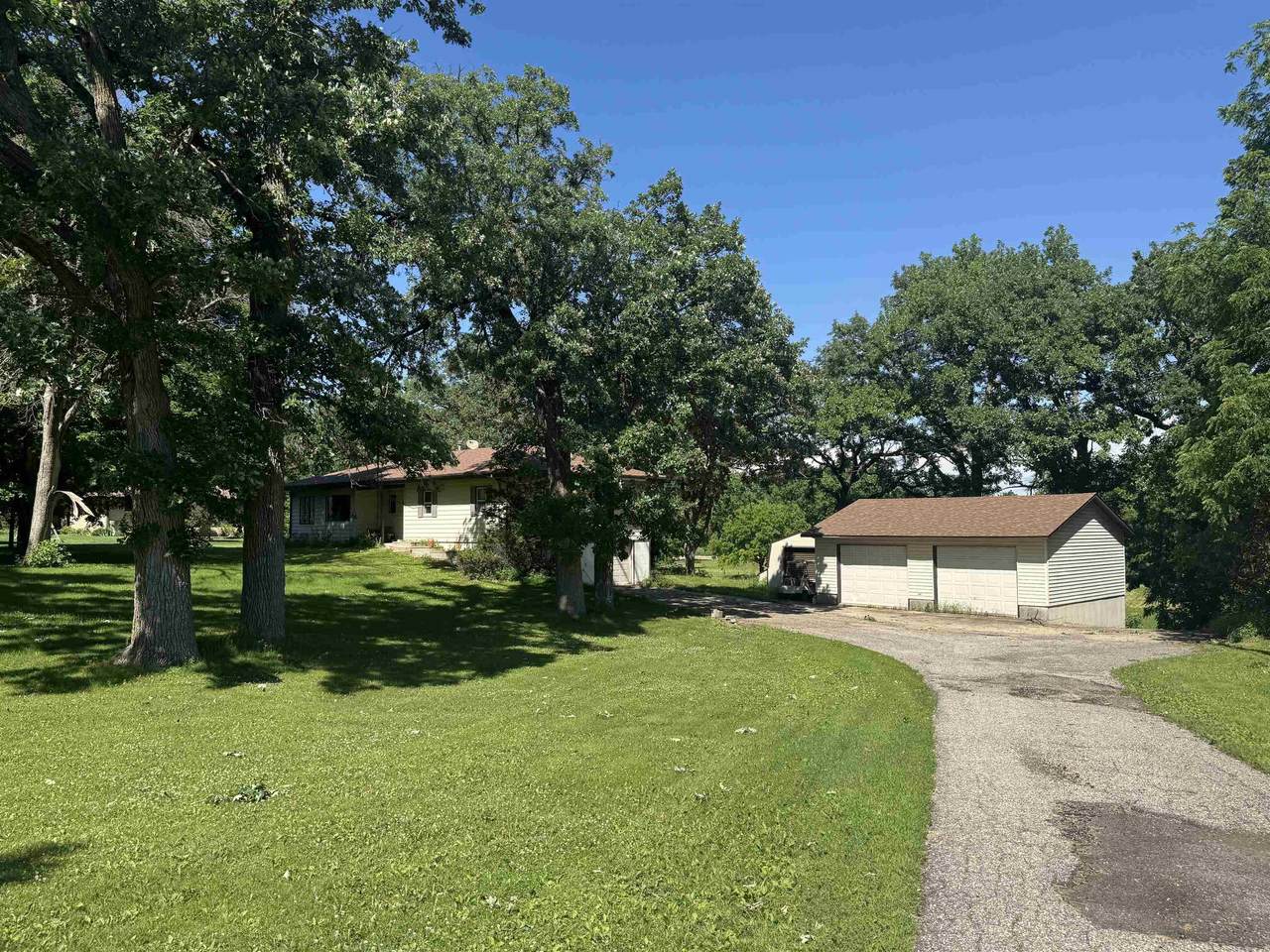 1826 Cedar View Road - Photo 1