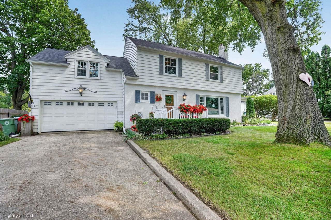1015 Prospect Boulevard - Photo 1