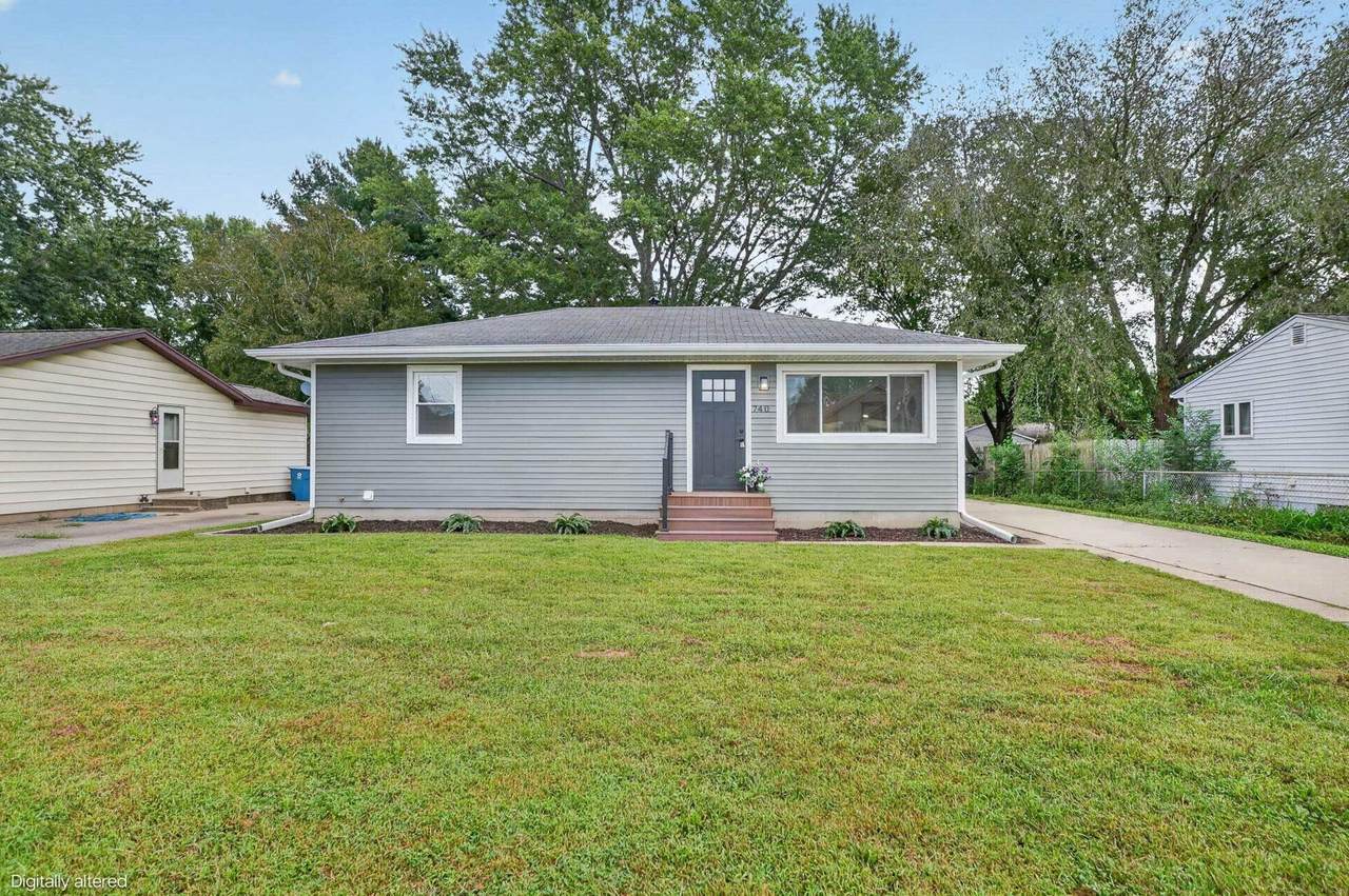740 Hall Avenue - Photo 1