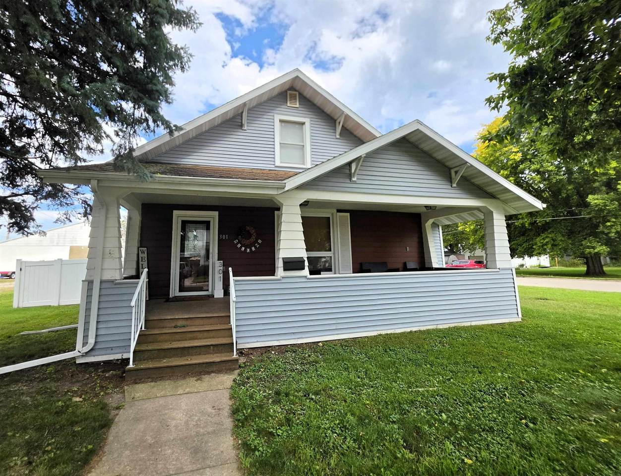 301 Walnut Street - Photo 1