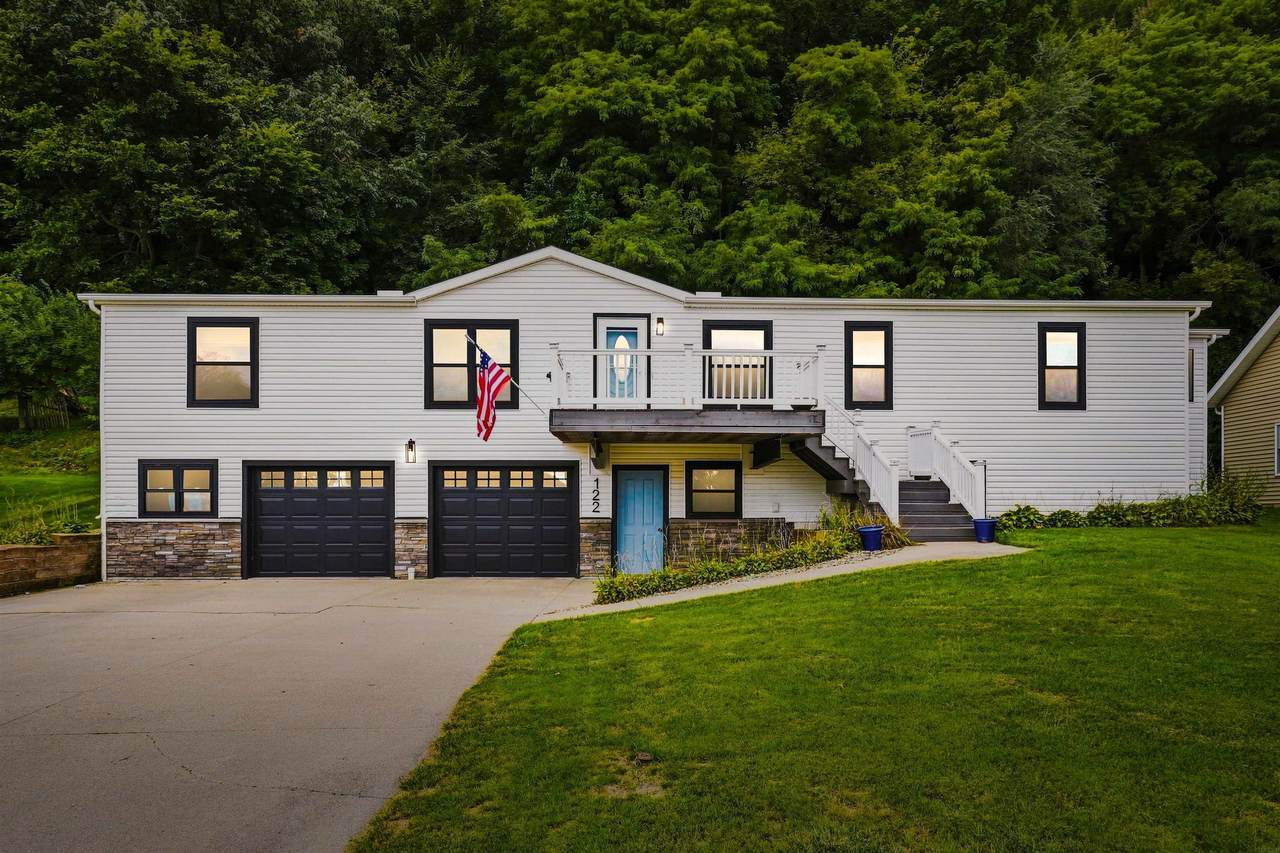 122 Bluff Street - Photo 1
