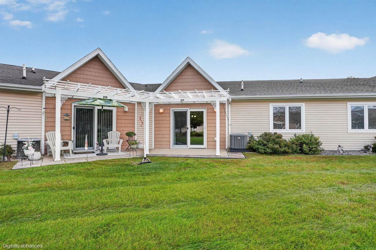 1501 3rd Street - Photo 1