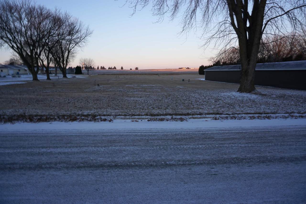 B Address Not Published Avenue - Photo 1