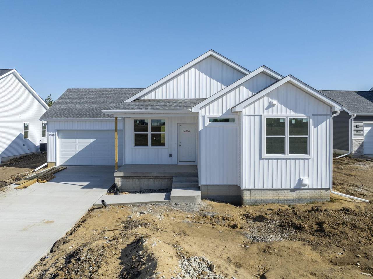 1555 Dalton Street - Photo 1