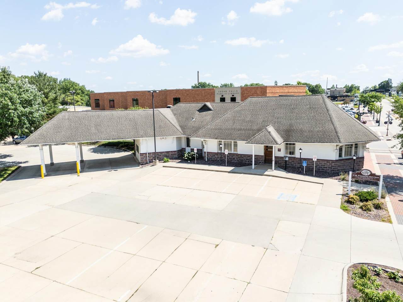 422 Main Street - Photo 1