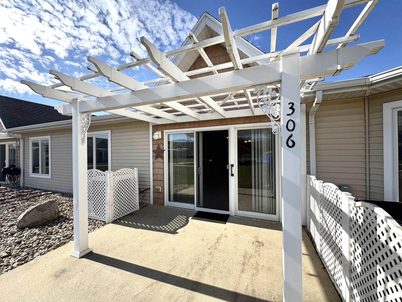 4124 Thresher Court - Photo 1