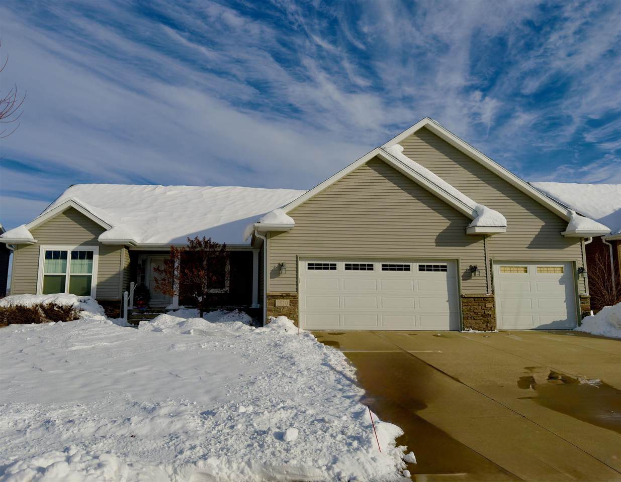 1610 Rocky Ridge Road - Photo 1