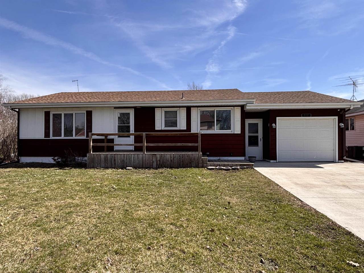 272 Spruce Street - Photo 1