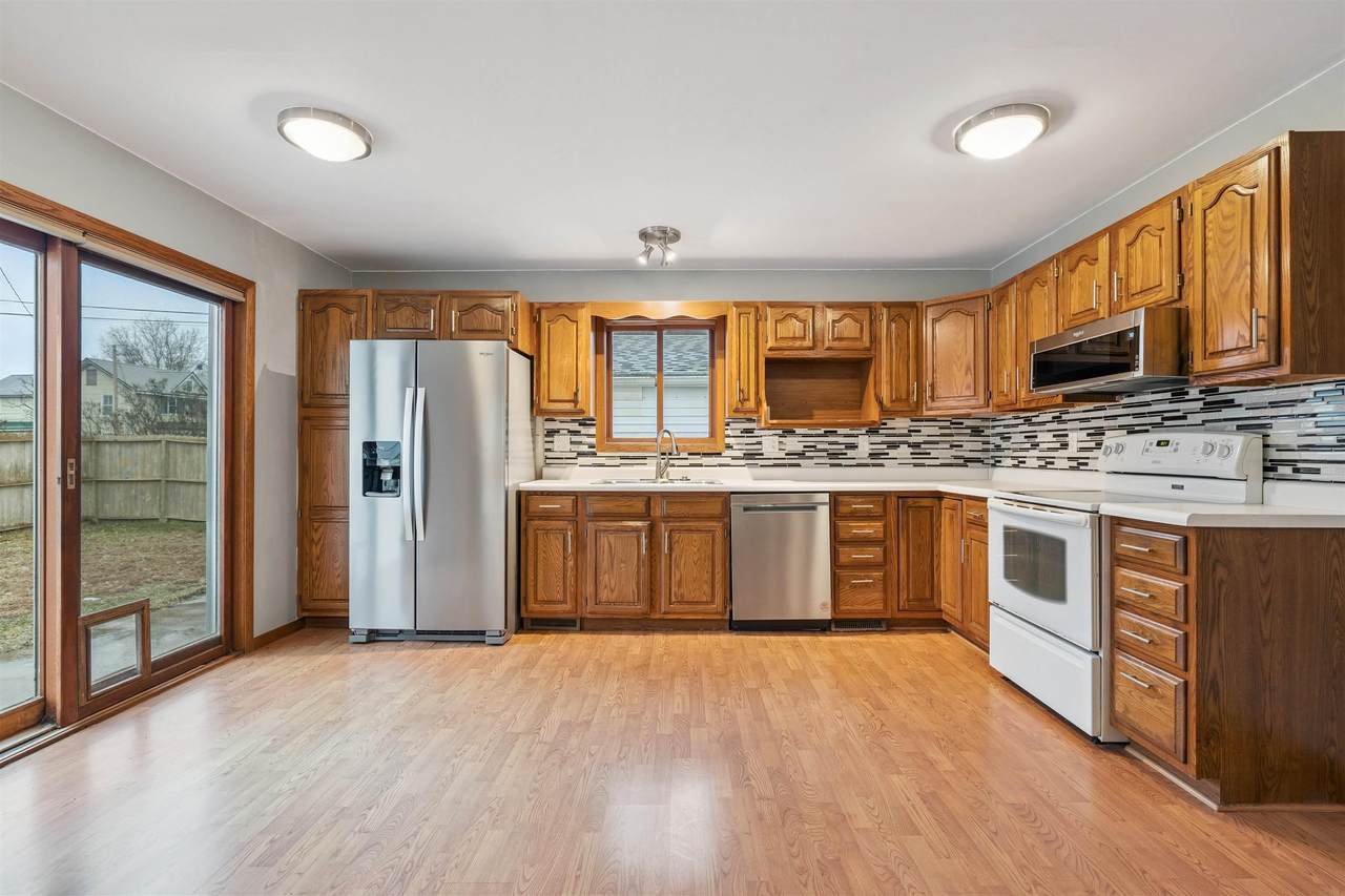 200 Butler Street - Photo 1