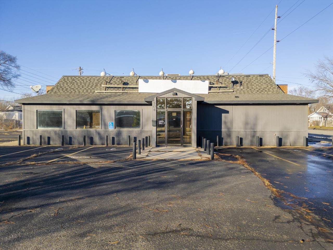 504 Riehl Street - Photo 1