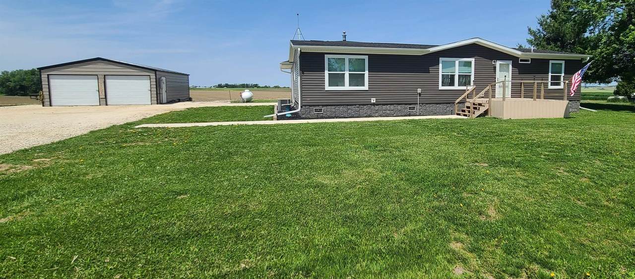 112 Merrill Road - Photo 1