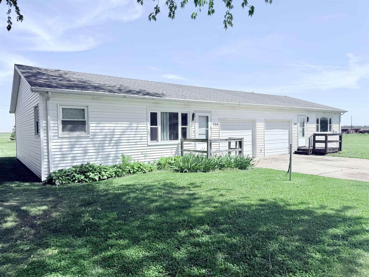 204-206 Elm Street - Photo 1
