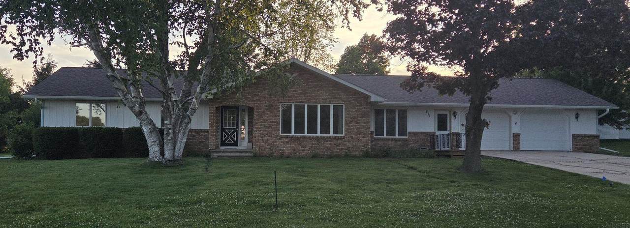 411 Westwood Drive - Photo 1