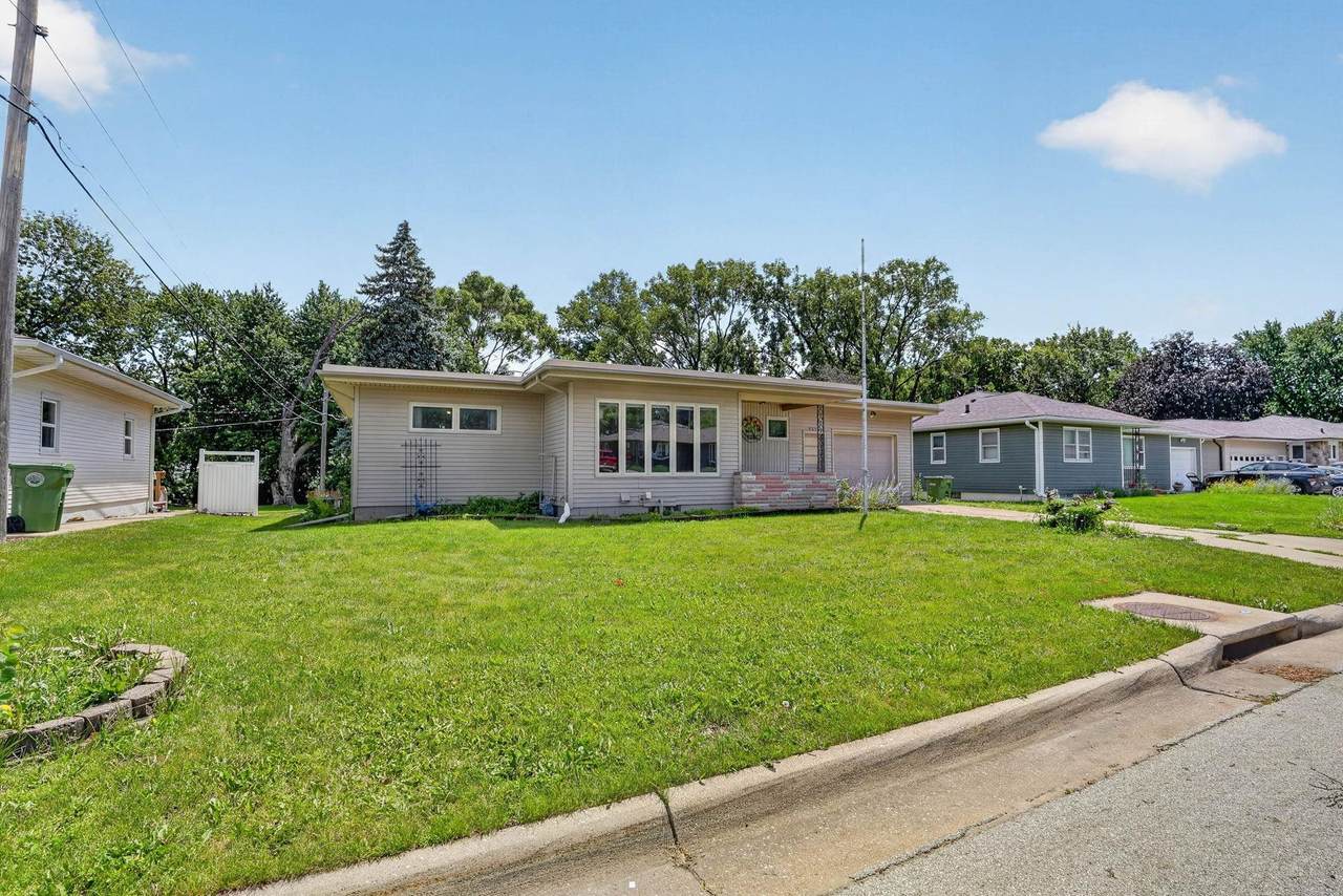 2525 Saratoga - Photo 1