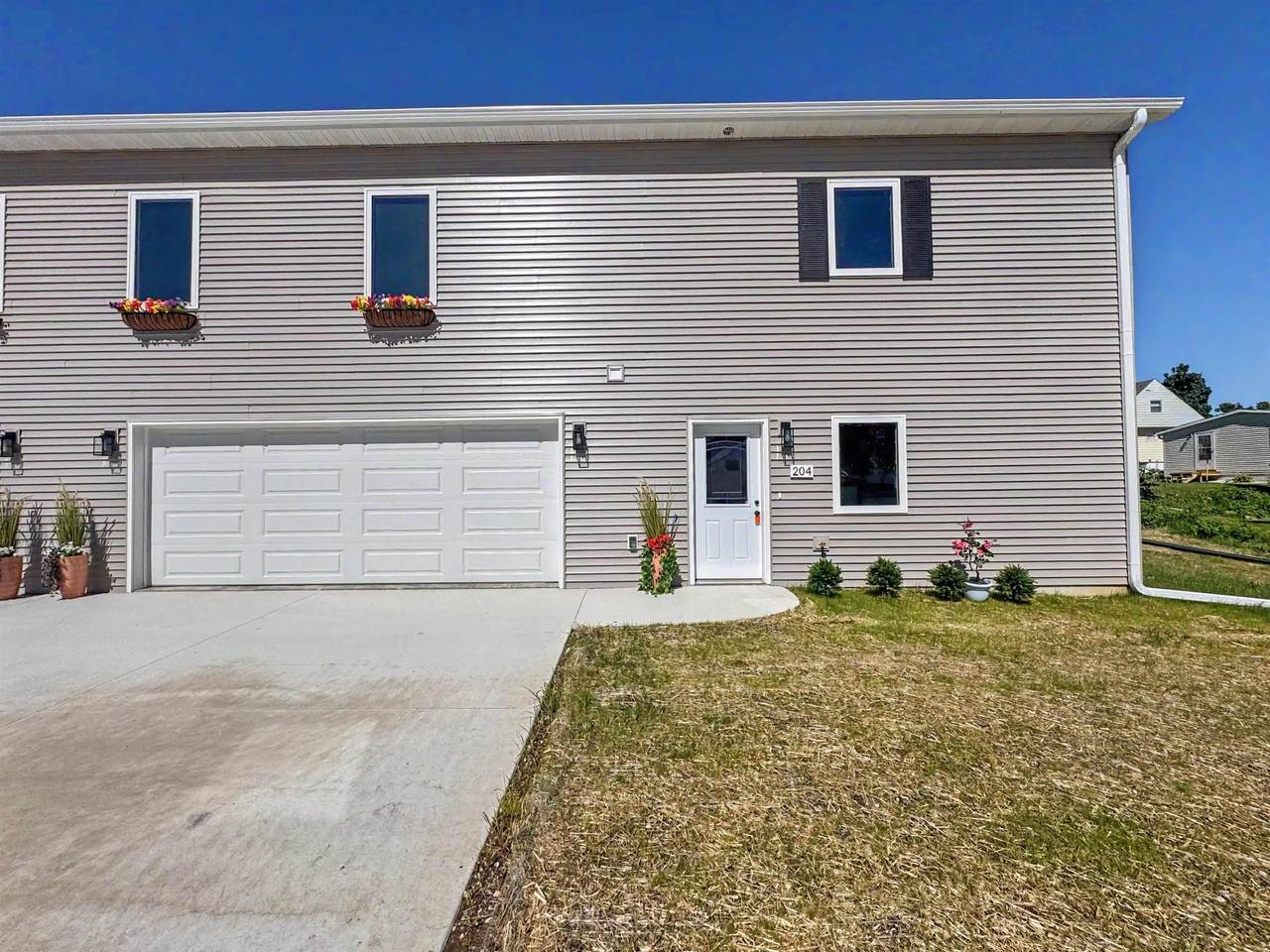 204 3rd Street - Photo 1