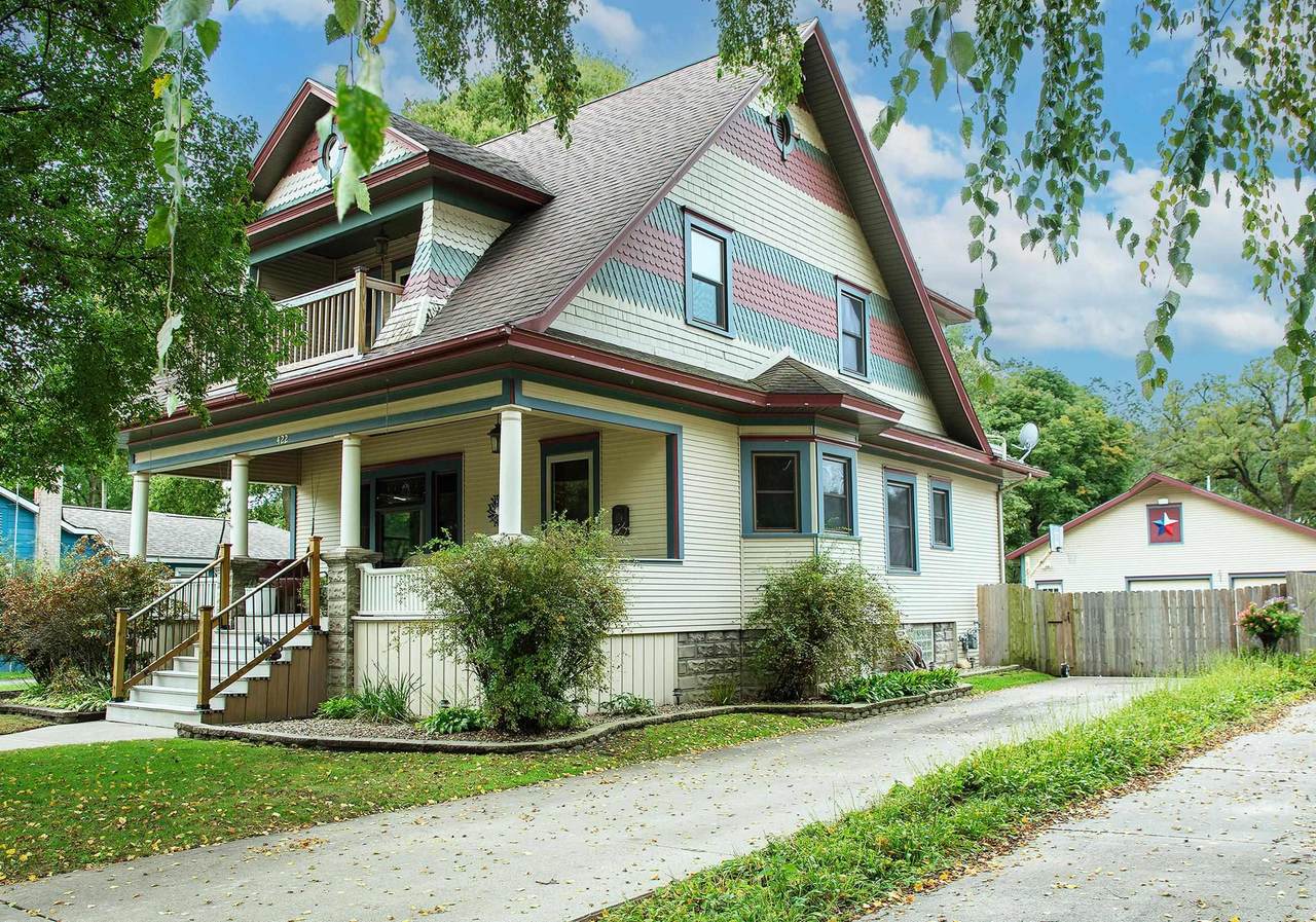 422 2nd Street - Photo 1