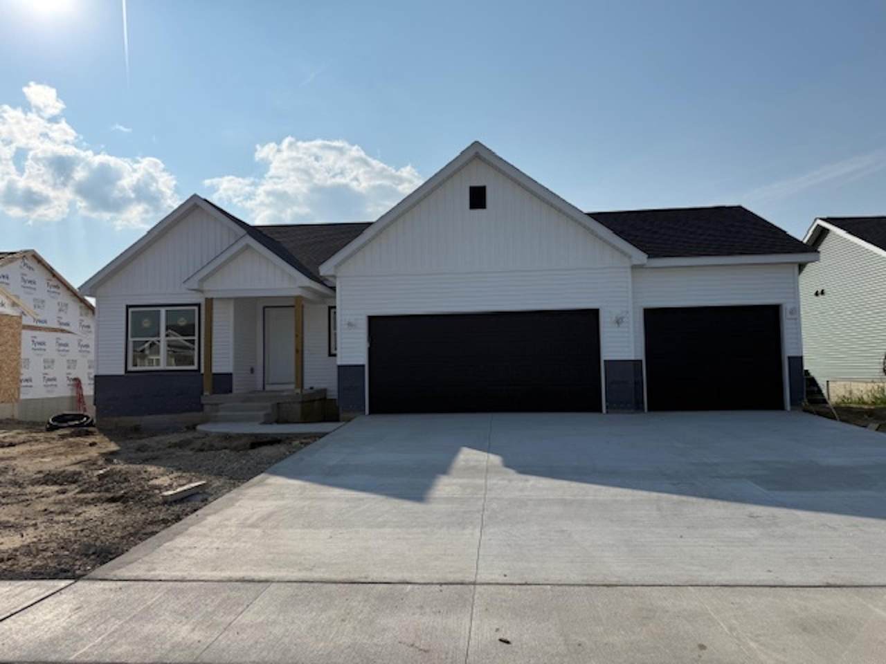 4528 Sonoma Drive - Photo 1