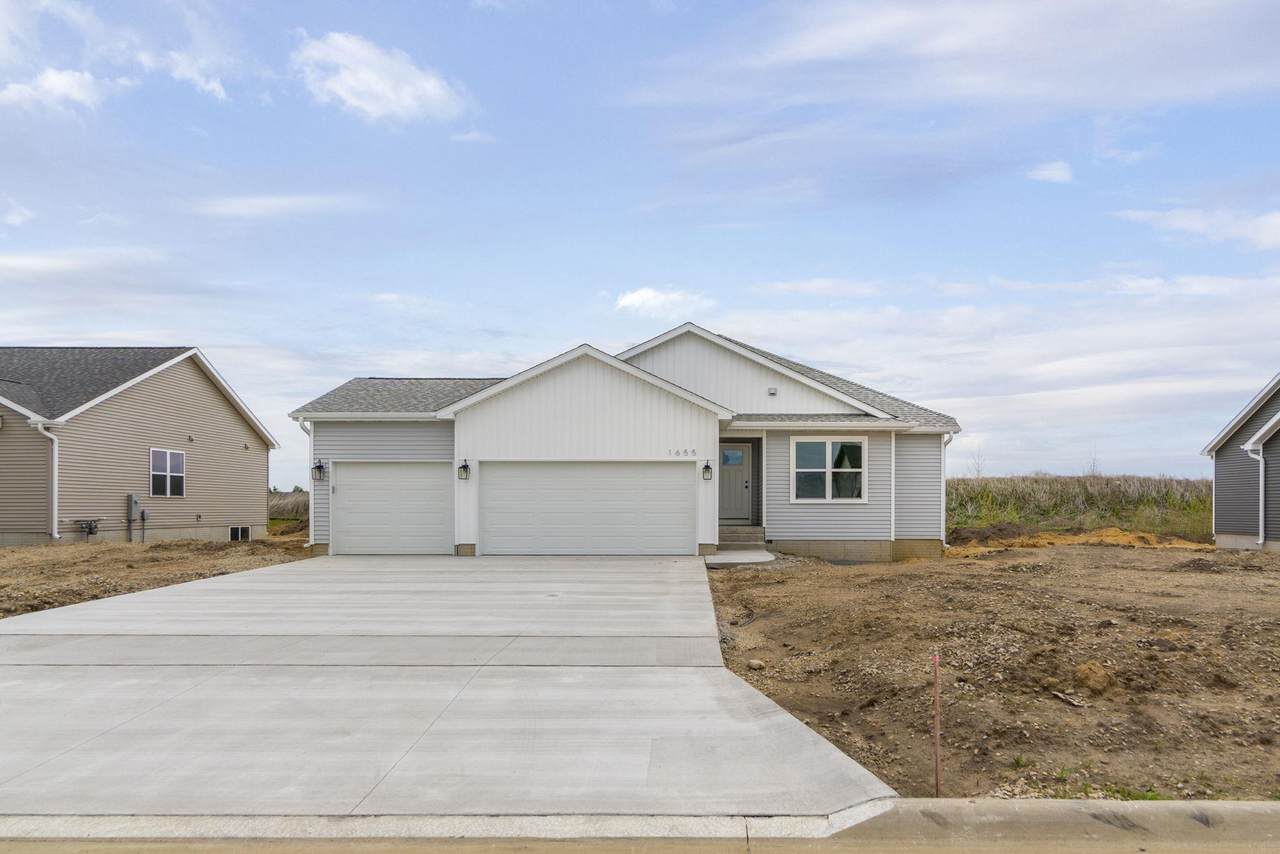 1655 Dalton Street - Photo 1