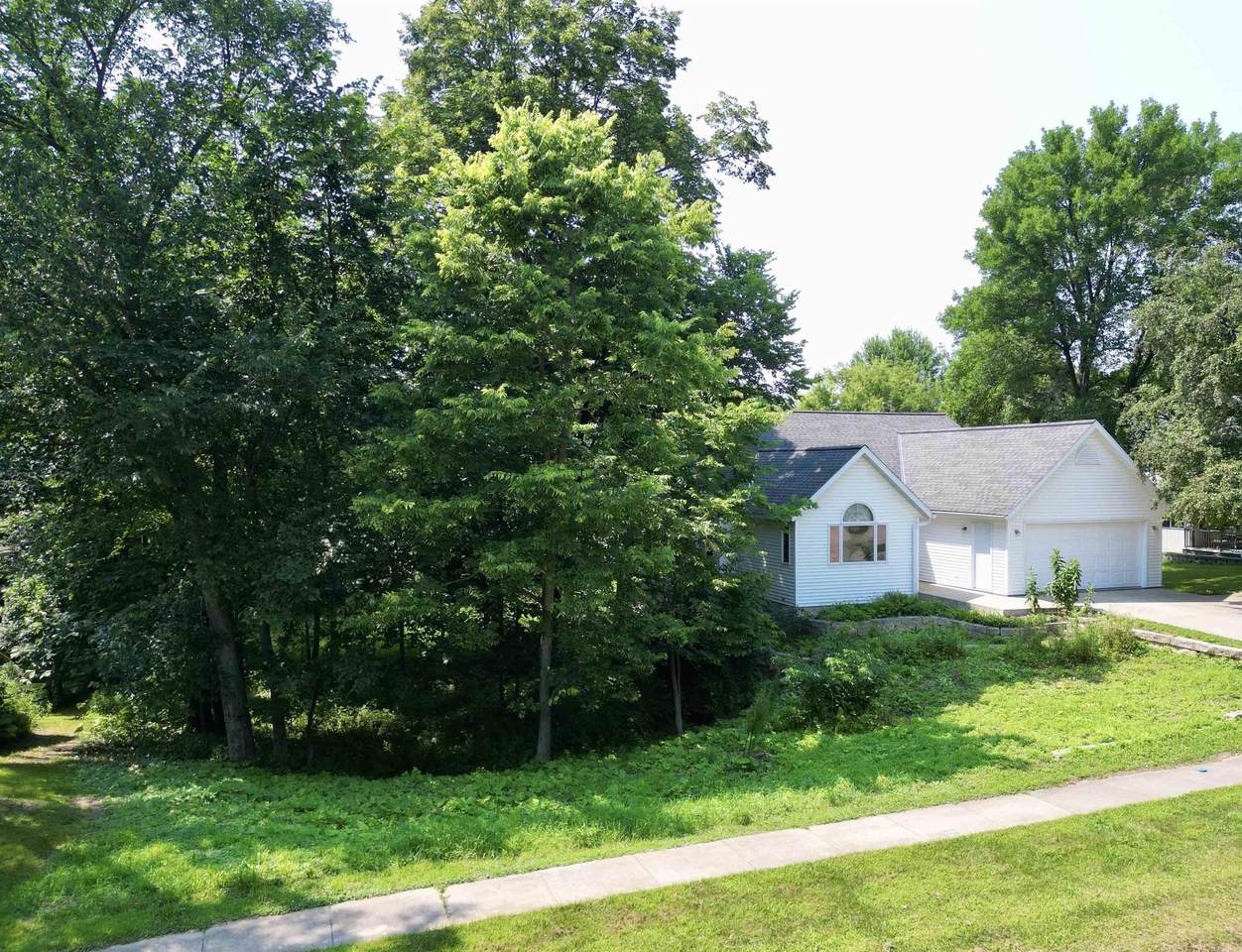 903 Ridge Road - Photo 1