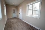 607 4th Street - Photo 33