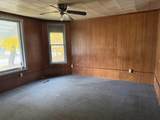 107 7 Avenue - Photo 3