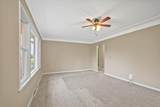 1658 Glenny Avenue - Photo 4