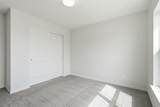 5752 Wall Street - Photo 17