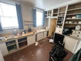 300 Kelly Street - Photo 9