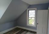 205 Perry Street - Photo 22