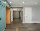 121 Vine Street - Photo 12
