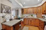 601 10th St - Photo 3