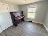 309 John Street - Photo 8