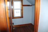 300 Alexander Street - Photo 18