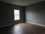 105 High Street - Photo 12