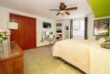 1210 Walnut Street - Photo 24