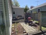 404 7th Ave Se - Photo 3