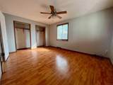 2222 Walnut Street - Photo 2