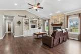 2709 Falcon Lane - Photo 5