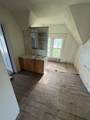 962 Upper Street - Photo 11