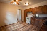 1203 L Avenue - Photo 5