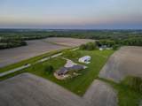 9035 Winslow Road - Photo 4
