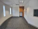 707 Gilbert Street - Photo 6