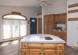 111 Lawler Street - Photo 12