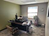 1005 Stratford Avenue - Photo 17