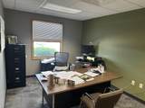 1005 Stratford Avenue - Photo 18