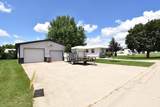 908 1st Ave. S.E. - Photo 2