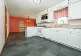 916 Harlington Place - Photo 14
