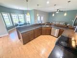 904 Poplar St - Photo 12