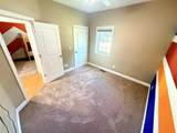 904 Poplar St - Photo 18