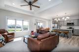 709 Pointer Circle - Photo 18